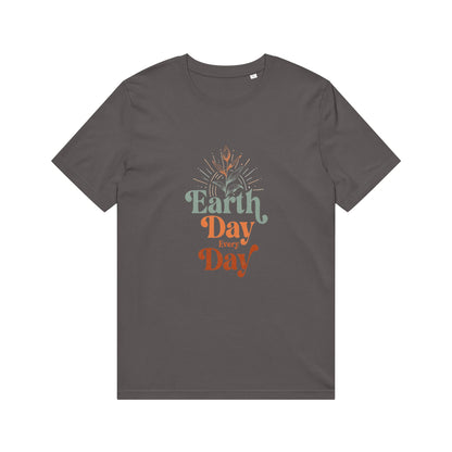 Unisex Crafter Organic Mid-Light T-Shirt