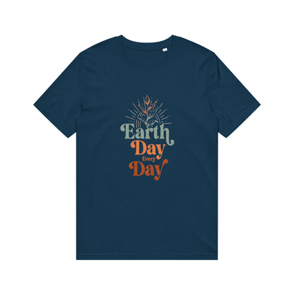 Unisex Crafter Organic Mid-Light T-Shirt