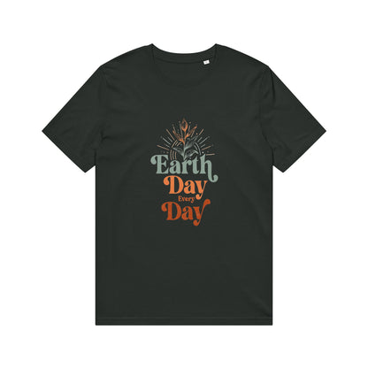 Unisex Crafter Organic Mid-Light T-Shirt